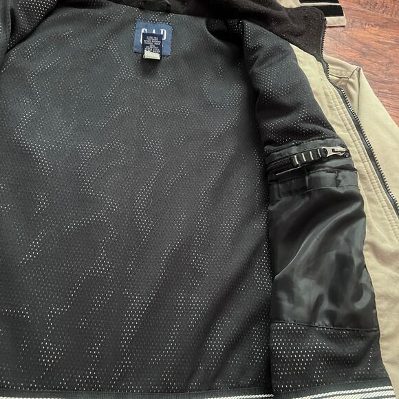 GAP Men’s Medium Padded Nylon Jacket Hooded Full Zip Taupe Outdoor Coat - Picture 10 of 11